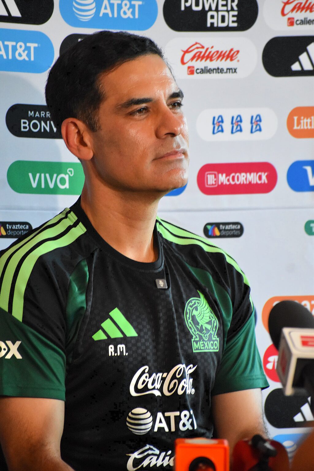 Conferencia de Prensa Viernes 2 de Octubre