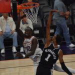 Phoenix Suns defienden su casa. 